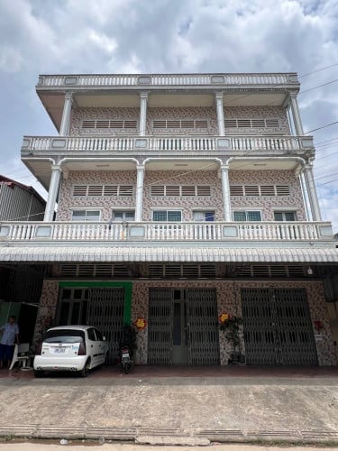 ផ្ទះជួលលក្ខណៈគ្រួសារ