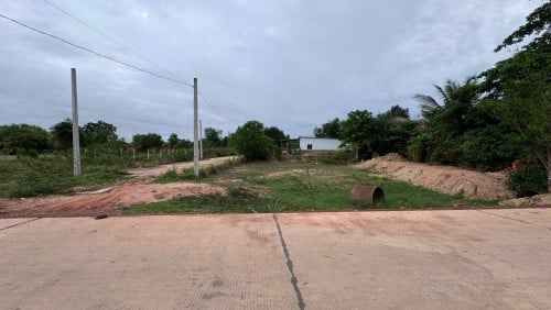 ដីអាជីកម្មលក់ក្រោមទីផ្សារនៅសង្កាត់ស្វាយដង្គំក្រុងសៀមរាប