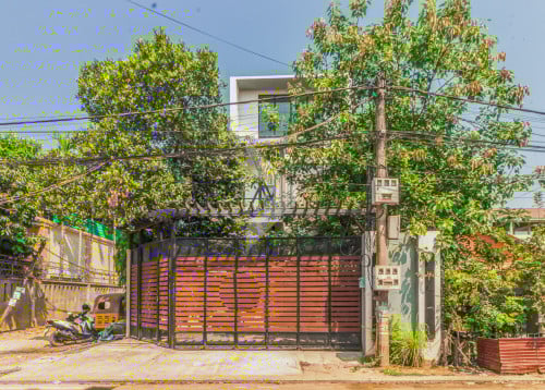 វីឡាសម្រាប់លក់នៅក្នុងក្រុងសៀមរាប វត្តបូព៌ / 5bedrooms Villa for Sale in Siem Reap City-Wat Bo area