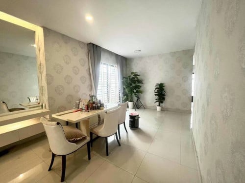 វីឡាភ្លោះB សម្រាប់លក់​ / Twin B villa for sale ( in Borey Penghout near AEON3)