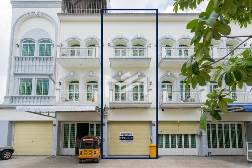 សម្រាប់លក់ | ផ្ទះអាជីវកម្ម នៅបុរីអេសធី - សង្កាត់ជើងឯក📍