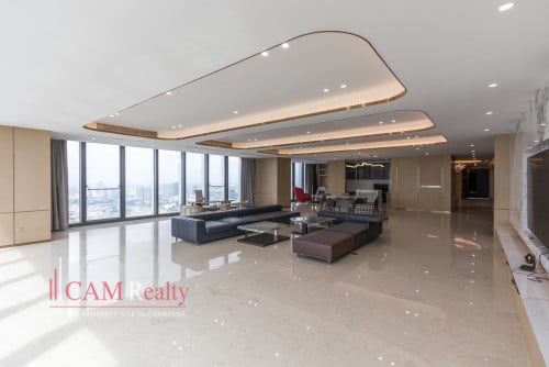 45th Floor 5 Bedroom Sky Villa For Sale in Morgan Tower