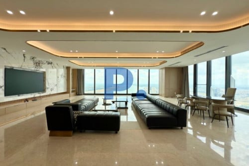 LUXURIOUS Penthouse 4 Bedrooms Condo for RENT MASSIVE SIZE