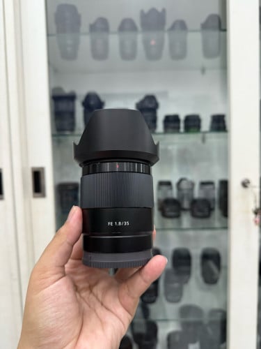 Sony FE 35mm F1.8 97%