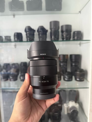 Sony ZA 24-70mm F4 OSS 97%