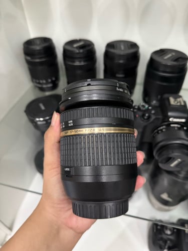 Tamron 17-50mm F2.8 Canon EF-S 95%