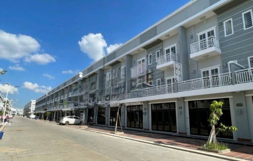 ផ្ទះលក់នៅបូរីវិមានភ្នំពេញ ព្រែកអញ្ចាញ