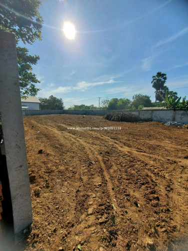 ដីសម្រាប់លក់ ឬជួល