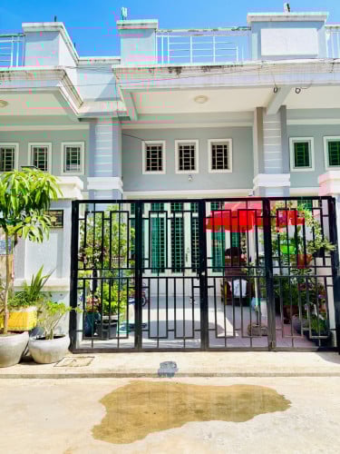 ផ្ទះល្វែង Eo សម្រាប់លក់ $65,000