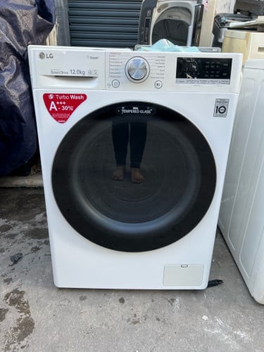 LG12KG from Singapore