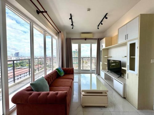 Modern 1BR with Balcony | $400/month💚