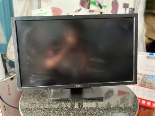 Monitor  Monitor Dell 24" Monitor HKC 21.5"  (Second hand)