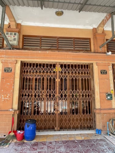 ផ្ទះជួល​ នៅបុរីពិភពថ្មីត្រពាំងថ្លឹង ចុះពីផ្លូវវេងស្រេង​ប្រហែល30ម៉ែត្រ