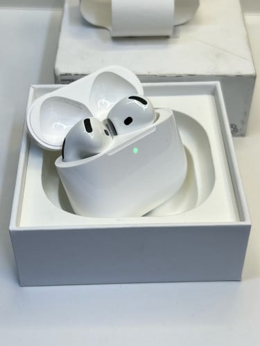 AirPods 4th Generation 99% open box