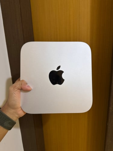 Mac Mini M2 – Full Set in Box | Like New