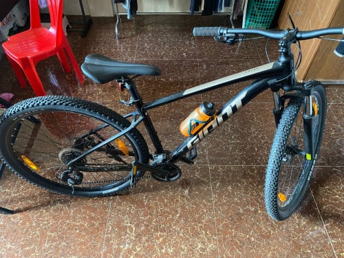 Talon 4 2024 Size M 29  មិនសូវបានជិះទេ​នៅថ្មីខ្លាំង