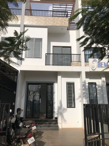ផ្ទះថ្មី លក់ / New flat house 🏠 for sale