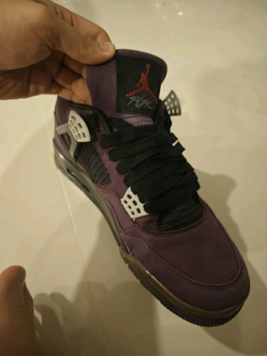 ស្បែកជើងចូដិន Jordan 4 Travis Scott Purple Sample - Size 44 - AJ4 sample