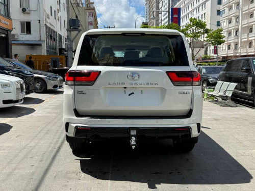 2023年全新LC300