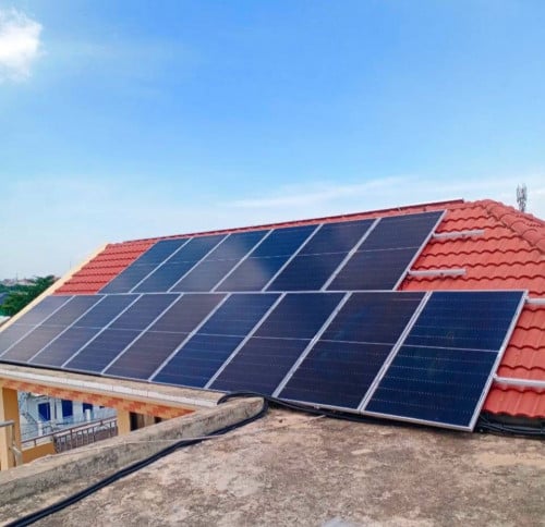 Solar Panelប្រព័ន្ធសូឡាសម្រាប់ប្រេីប្រាស់ក្នុងផ្ទះប្រចាំថ្ងៃ