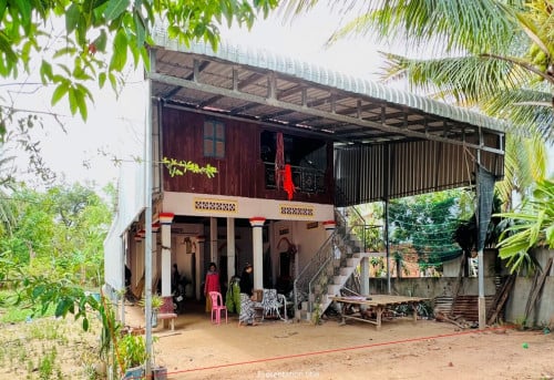 ផ្ទះលក់បន្ទាន់