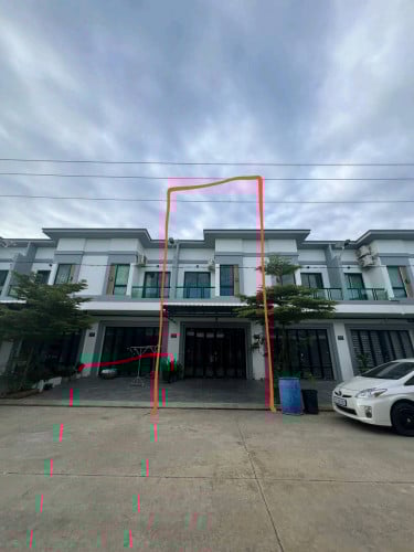 វីឡាលក់បន្ទាន់