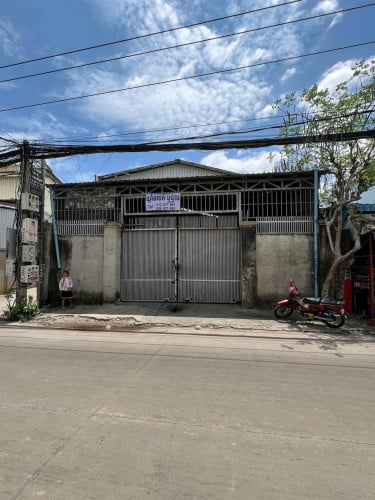 ឃ្លាំងសម្រាប់ជួល/លក់ warehouse for rent/sale