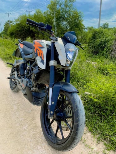 Duke 2015 លក់ឬដូរជាមួយ FZ