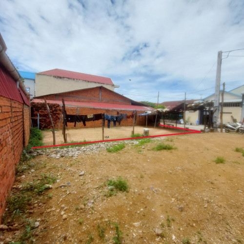Land Available for Urgent Sale at a Special Price (Negotiable).