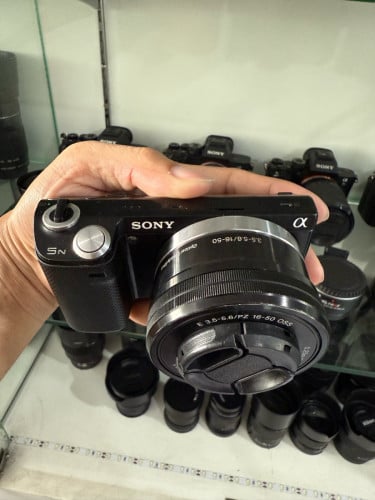 Sony NEX 5N + Kit 16-50 (95%)