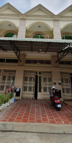 ផ្ទះជួល