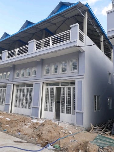 លក់ផ្ទះថ្មីមិនដែលនៅ 4.2x14 សល់ក្រោយ2ម៉ែត្រកំពស់1ជាន់