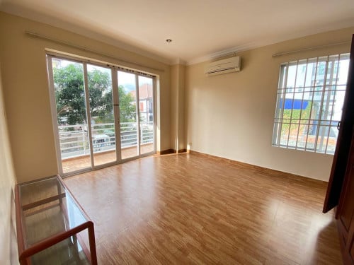 អគារសម្រាប់ជួល | Build For Rent​ (ទីតាំងផ្សារដេីមថ្កូវ)