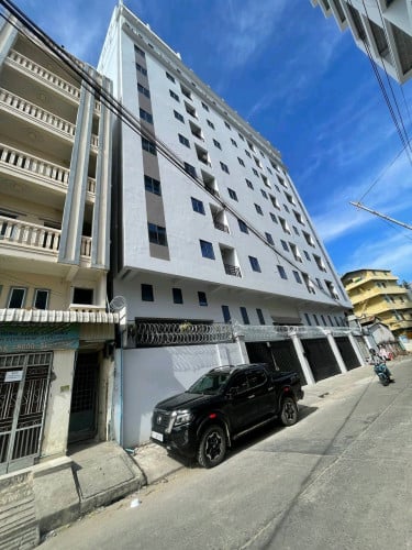 Building Aparterment For Rent 9Floors / 9层公寓出租