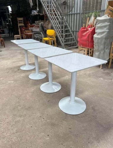 Table bar
