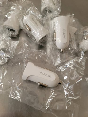 លក់ឆ្នាំងសាកទូរស័ព្ធ ដោតតាមឡាននឹងកង់បី តំលៃ:2000៛