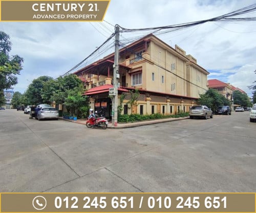 🏘 វីឡាភ្លោះ (កែង) ក្នុងបុរី ពិភពថ្មីចំការដូង1 ត្រូវការលក់បន្ទាន់ខ្លាំង ​