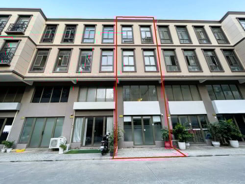 🏦Shop House for Urgent Sale (Negotiable), ABA Loan Available.