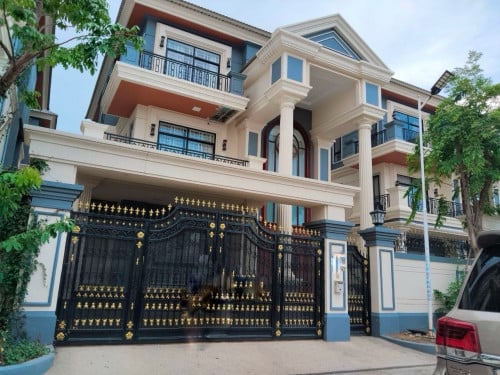 6 Bedroom | Villa For Rent in Phnom Penh Thmey #AEON2