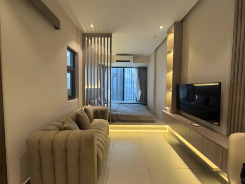 Condo For Rent In Urban Village-Phase 2