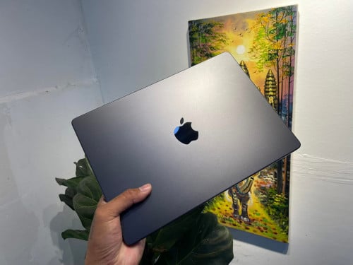 Sell MacBook Pro 14ich M3 ram18G