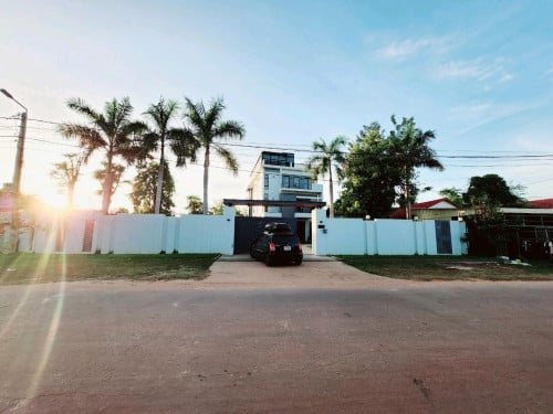 វីឡាលក់ក្នុងក្រុងសៀមរាប