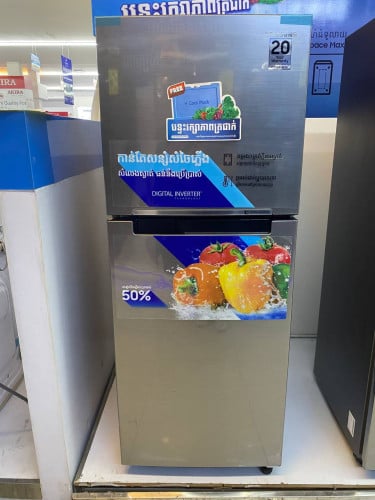 ទូរទឹកកកម៉ាក SAMSUNG ចុណុះ 216L - RT20FAR