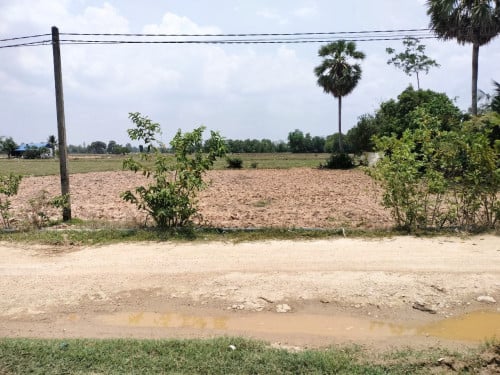 🏦Land for Urgent sale (Negotiable), ABA Loan Available