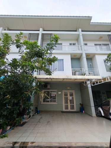 LC2 ផ្ទះលក់ឬជួល បុរីប៉េងហួតផ្លូវជាសុផារ៉ា ទិសកើត