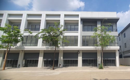 Shophouse For Rent at Chamkar Dong $5xx