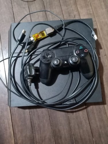 លក់ps4 fat jailbreak 500g