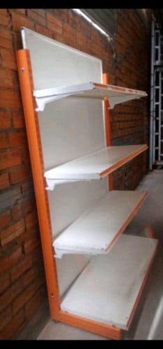 លក់បន្ទាន់លើដែនសម្រាប់ដាក់សម្ភារៈ