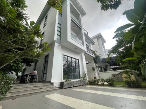 វីឡាទោលសម្រាប់ជួលនៅ បុរីវីឡាថោន ជិតផ្សារអុីអន3