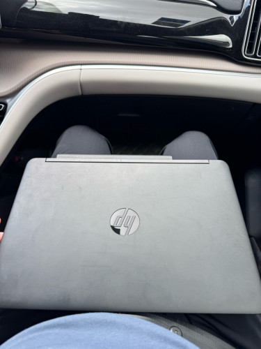 Laptop HP 8GB Core i5 CPU